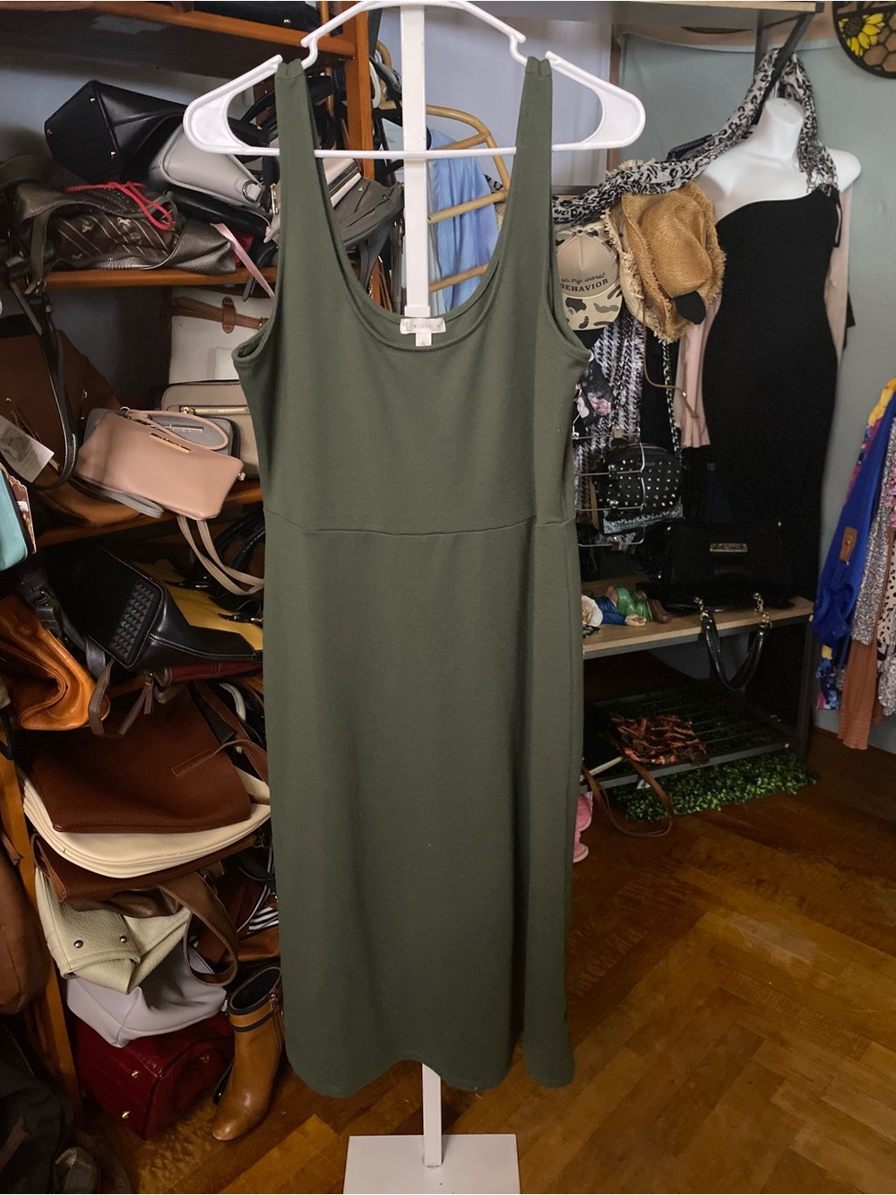 Leith Olive Green Sleeveless Scoop Neck Midi Dress